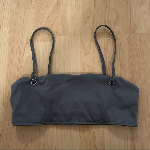 NWOT! Alo Yoga ‘Thrill Seeker Bra’ - Picture 4 of 6